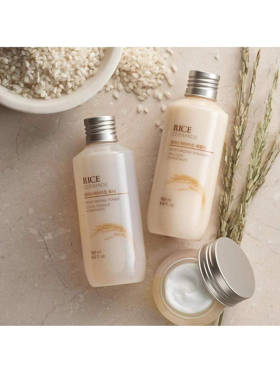 The Face Shop — Ceramide Moisturizing Toner — Bottle with cap open showing dispenser