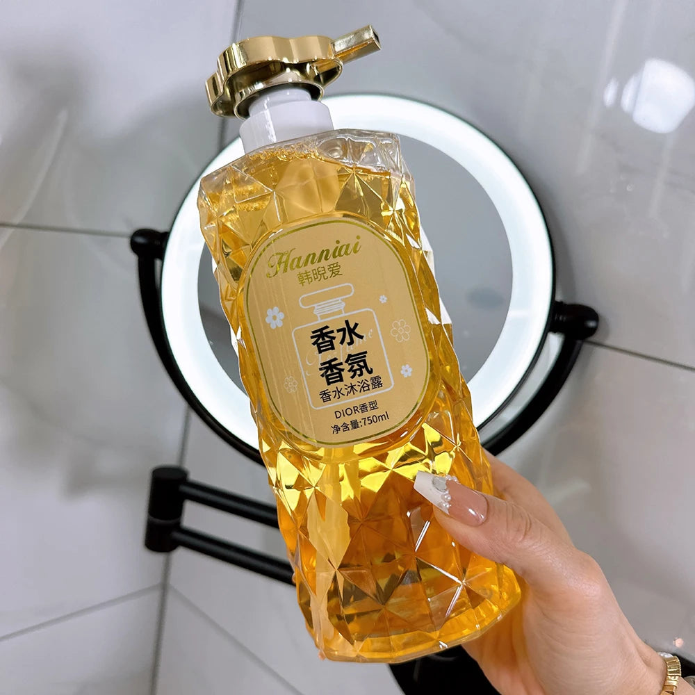 YUMAIDOO Mango Peach Bubble Shower Gel — Mango & Peach — Rich foaming lather demonstration