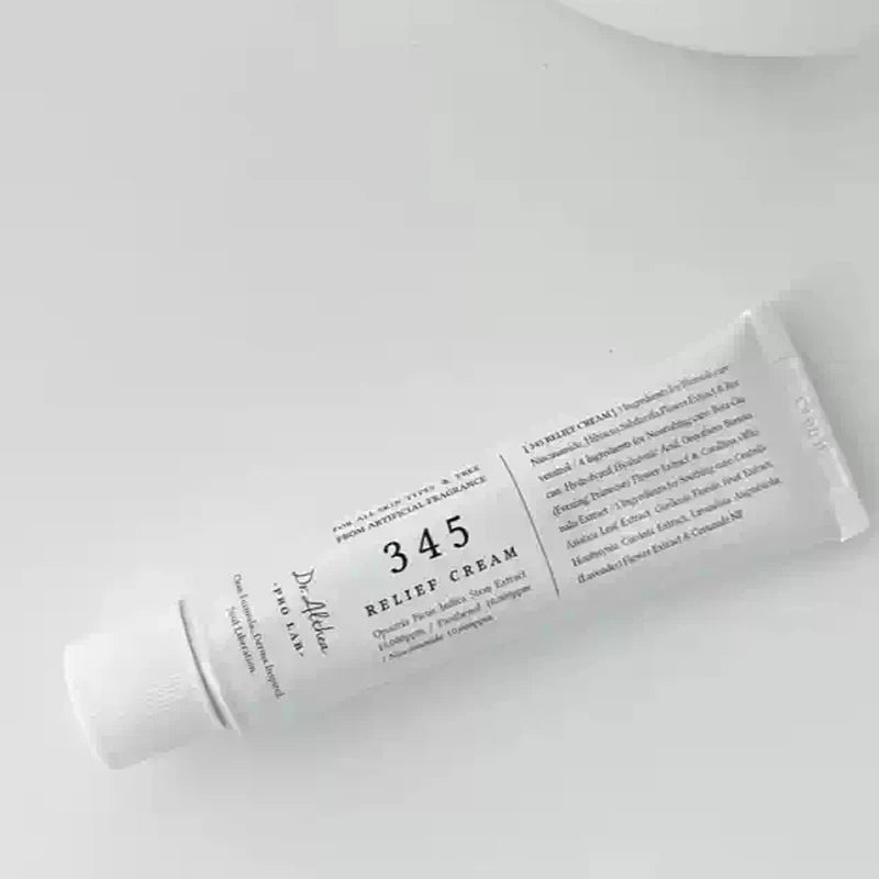 DR ALTHEA 147 Barrier 345 Relief Cream — 147 Barrier & 345 Relief — Before and after intensive moisturizing comparison