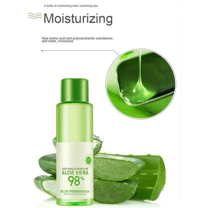 SkinSwaag Beauty Soothing & Moisture Aloe Vera Toner — aloe vera — bottle detail close-up on white background