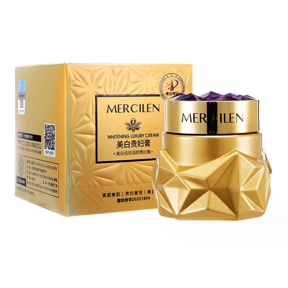 MERCILEN Sea Grape Collagen Firming Face Cream — Sea Grape & Collagen — Moisturizing and firming results close-up
