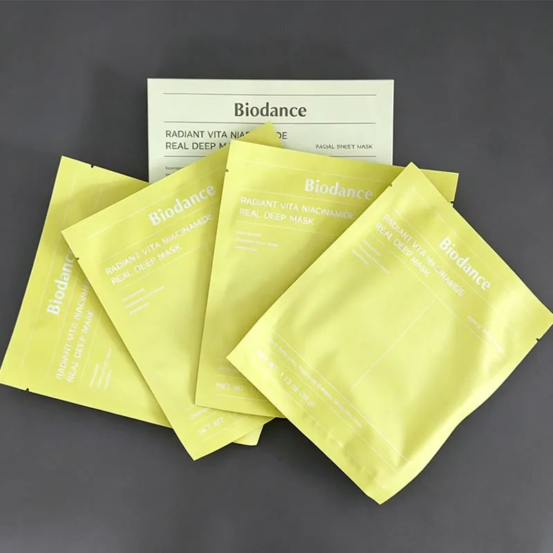 Facial collagen gel mask showing moisturizing cream texture, pore-minimizing and elasticity benefits