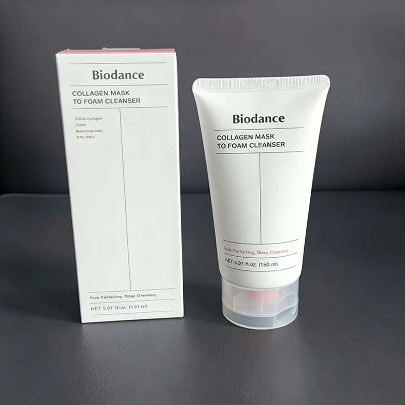 Gel toner pads soaked in ampoule serum for deep hydration and brightening all skin types.