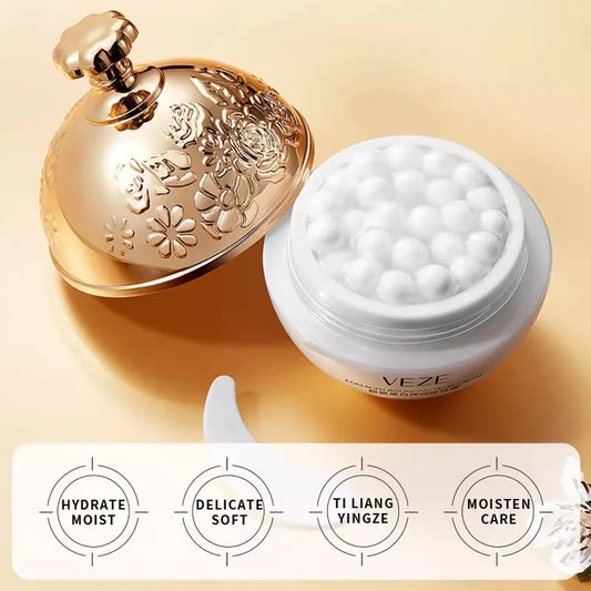 SkinSwaag Beauty — Collagen Pearl Brightening Cream — Cream application on face
