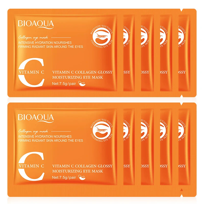 Under-eye gel patches with retinol and collagen for smoothing fine lines and dark circles
