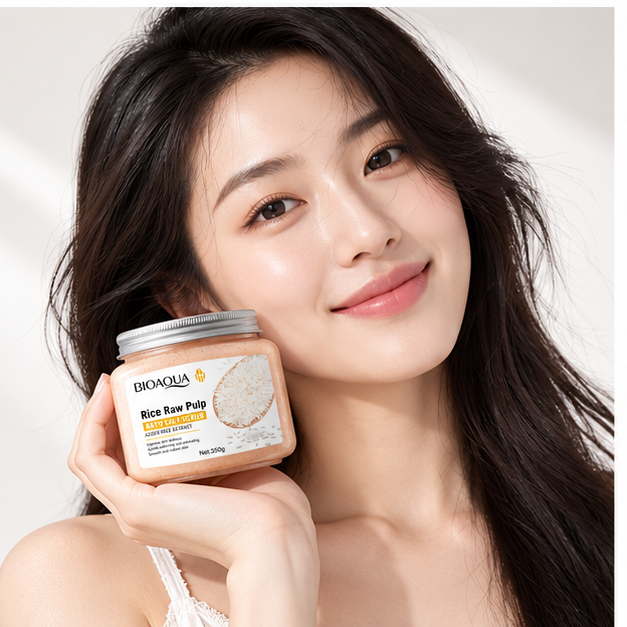 BIOAQUA Rice Raw Pulp Bath Salt Scrub — 350 g — gallery view 3