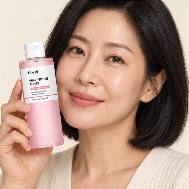 HOYGI Pink Peptide Toner 100 ml — adult model product portrait