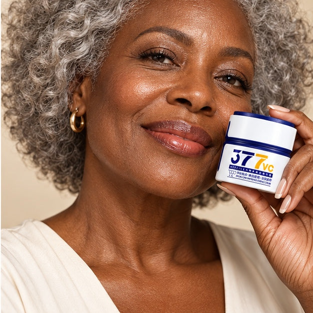 MERCILEN 377 VC Special Care Whitening Essence Cream — 50 g — lifestyle portrait with product