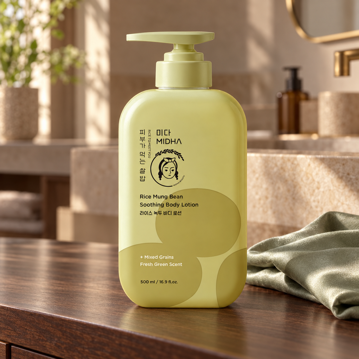 MIDHA Rice Mung Bean Body Lotion 500 ml — hero product photograph