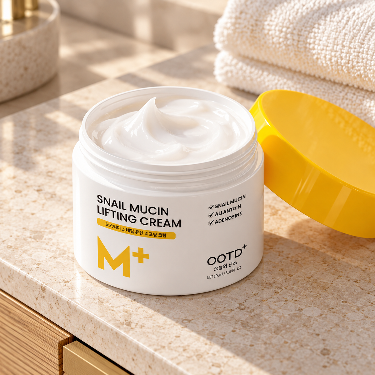 OOTD Snail Mucin Lifting Cream100ml open jar detail