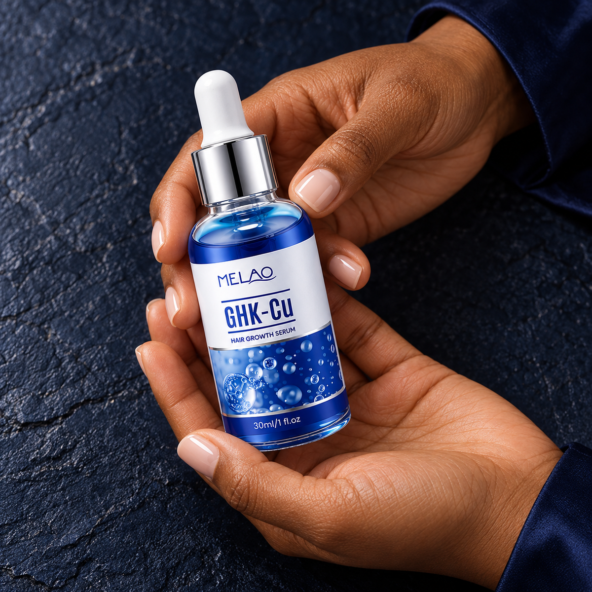 MELAO GHK-Cu Hair Growth Serum – 30 ml; closed bottle front-label detail in the same woman's hands